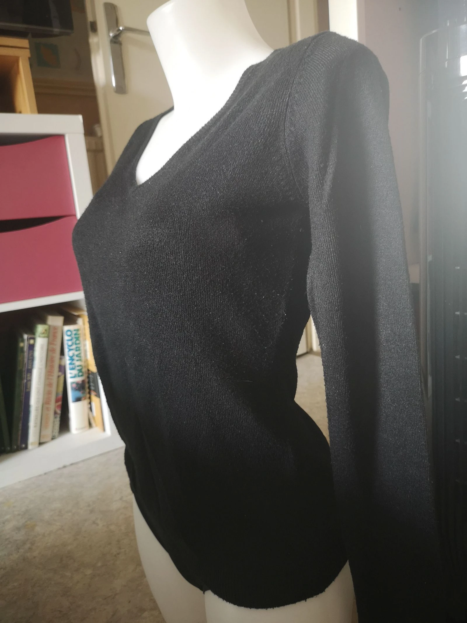 V-hals trui maat S – photo 3